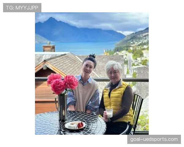 惠若琪退役后这生活也太松弛了吧,泡茶发呆晒太阳,跟当年扣杀时判若两人 惠若琪退役后这生活也太松弛了吧,泡茶发呆晒太阳,跟当年扣杀时判若两人